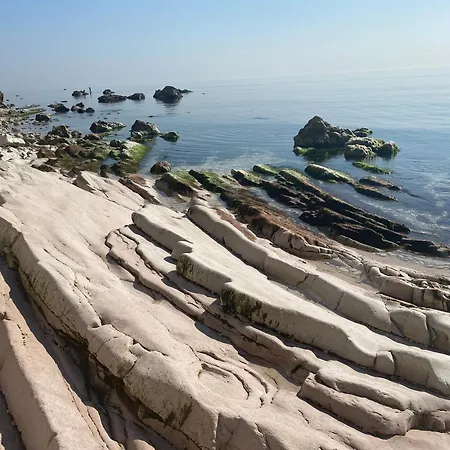 Bed & Breakfast 125metrisulmare 3 Sassineri 3*