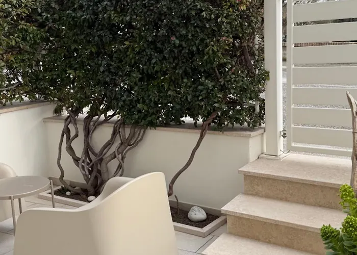 125metrisulmare 3 Sassineri 住宿加早餐酒店 3*